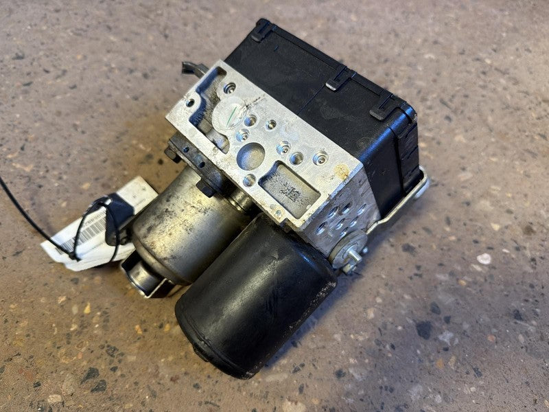Used ABS Pump and Motor Assembly fits: 2006 Toyota Prius Actuator and 