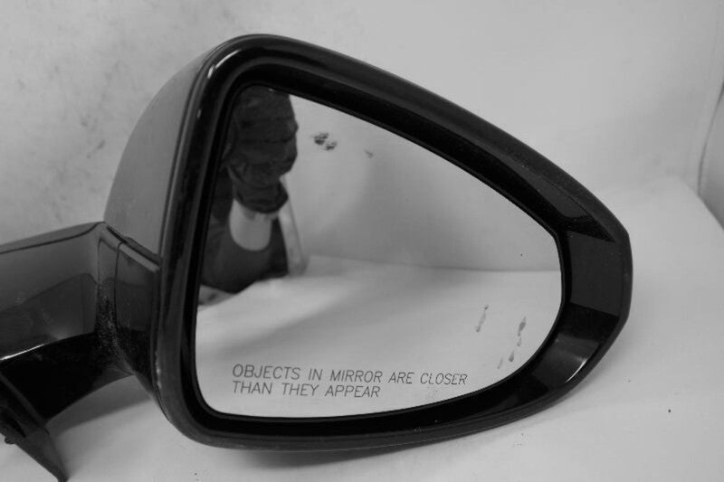 Used Right Door Mirror fits: 2011 Chevrolet Volt Power heated and turn