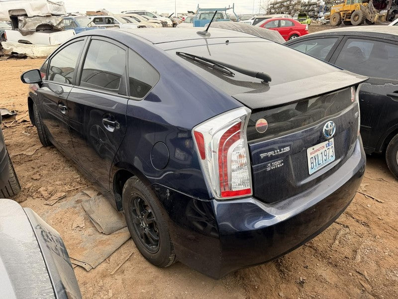 Used Air Cleaner Assembly fits: 2013 Toyota Prius Prius Plug-in VIN DP