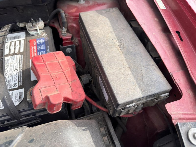 Used Fuse Box Engine fits: 2011 Lincoln Mkx 3.7L VIN K 8th digit xenon