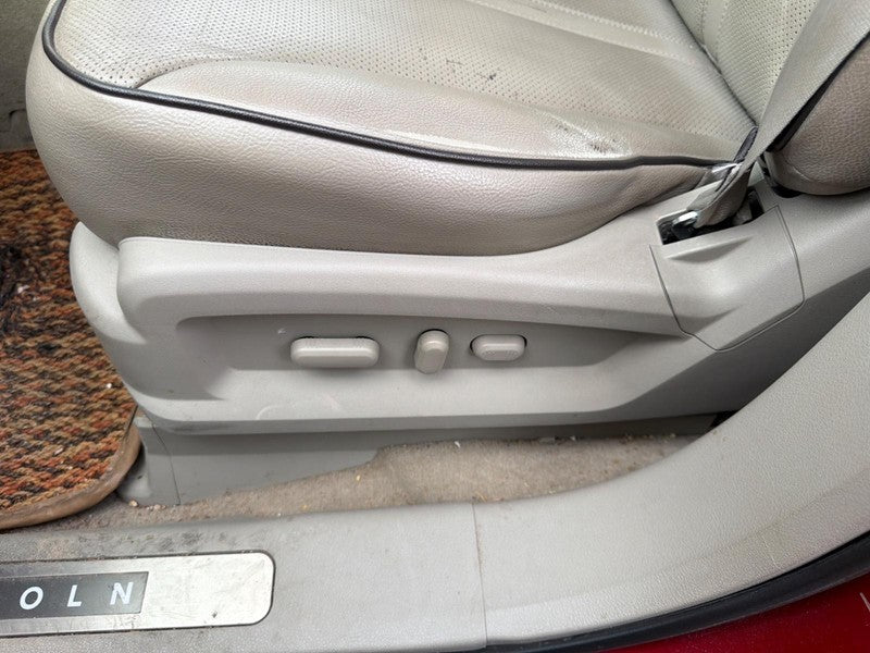 Used Front Left Seat Front fits: 2011 Lincoln Mkx bucket air bag heate