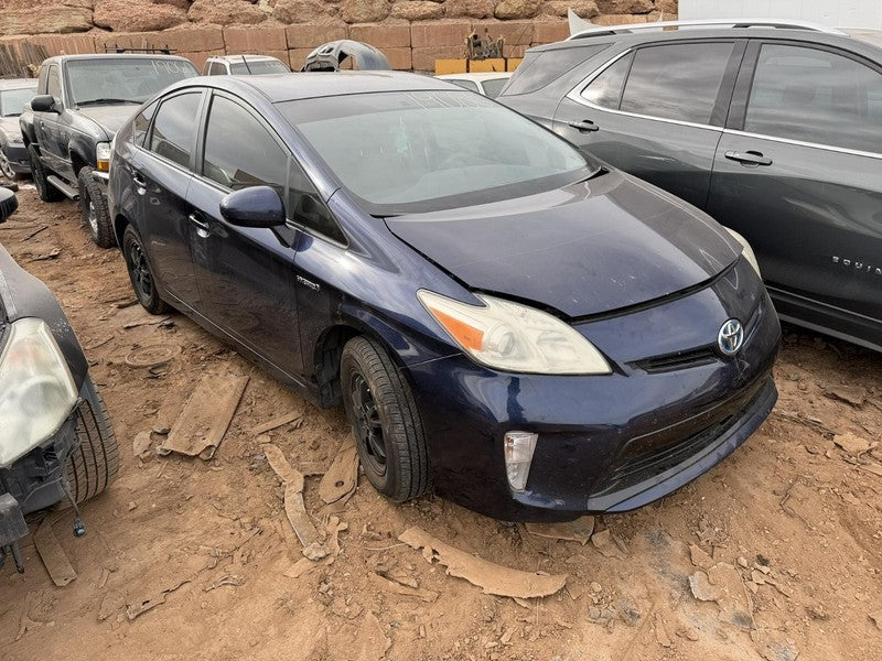 Used Air Cleaner Assembly fits: 2013 Toyota Prius Prius Plug-in VIN DP