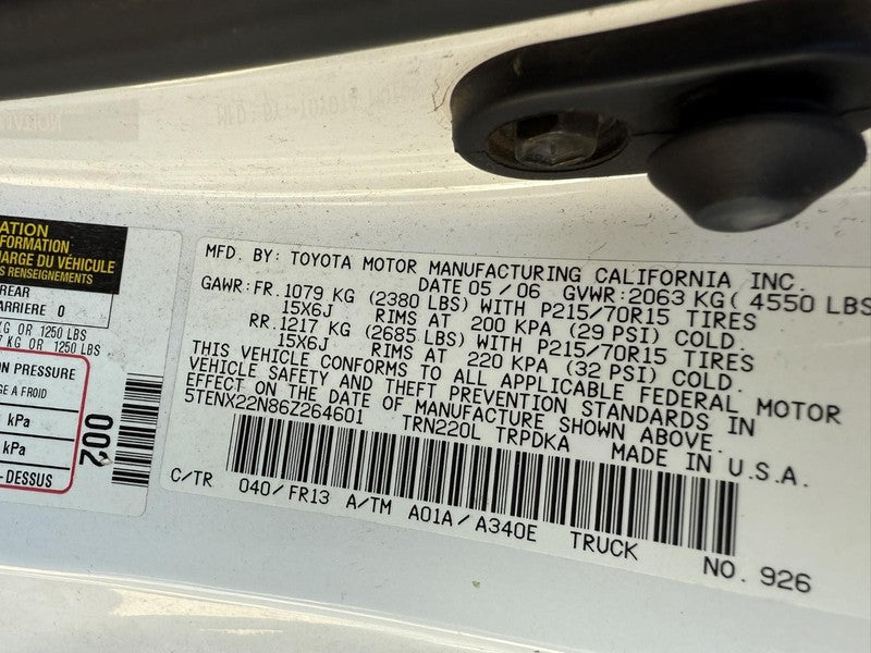 Used Engine Control Module (ECM) fits: 2006 Toyota Tacoma Electronic C