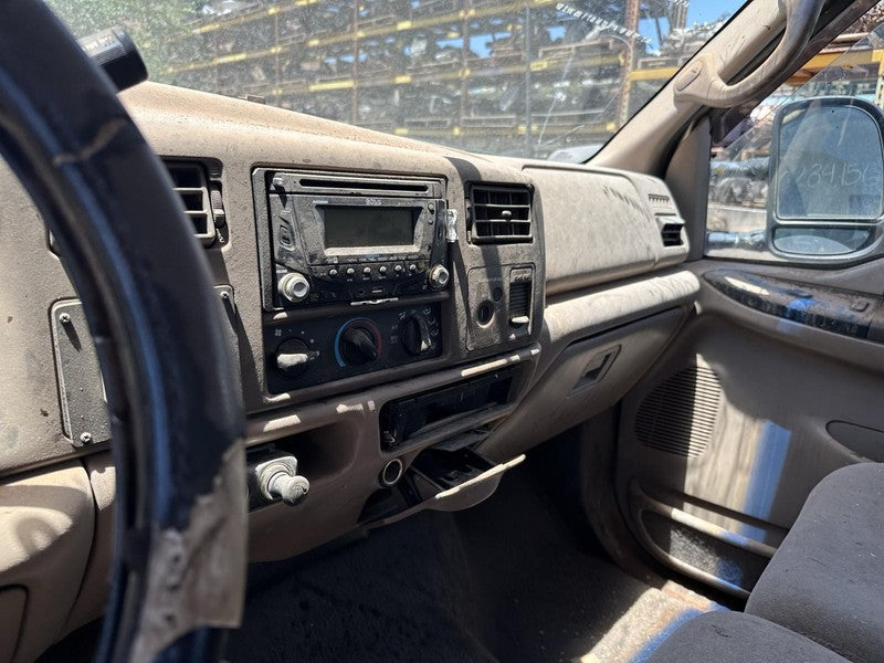 Used Transfer Case Assembly fits: 1999 Ford F250SD PICKUP manual shift