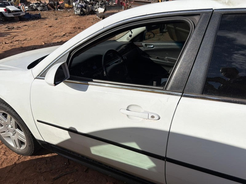 Used Front Left Door Assembly Front fits: 2013 Chevrolet Impala w/alig