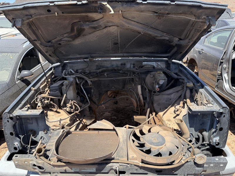 Used Air Cleaner Assembly fits: 2000 Jeep Cherokee  Grade A