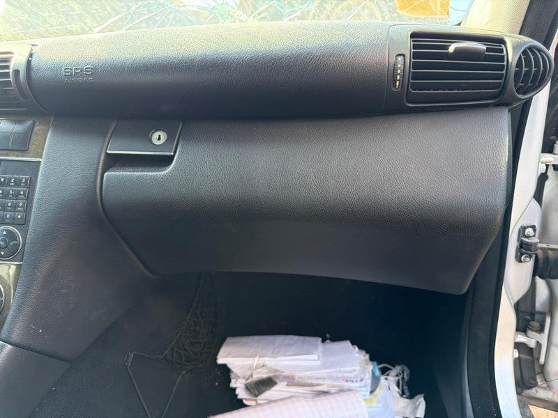 Used Glove Box fits: 2007 Mercedes-benz Mercedes c-class Glove Box Gra